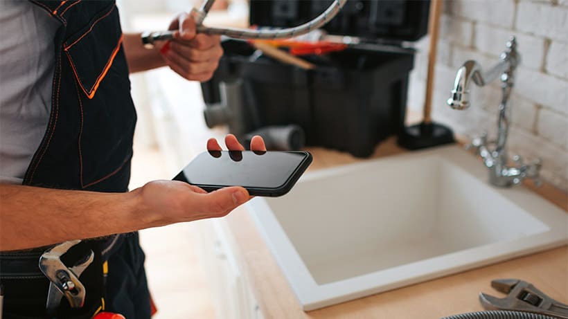 fontanero urgente 24 horas madrid averias desatascos retiro barrio salamanca moratalaz vallecas getafe pinto alcorcon mostoles